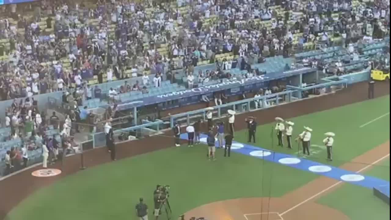 Fernando Valenzuela's ceremony, 08/11/2023