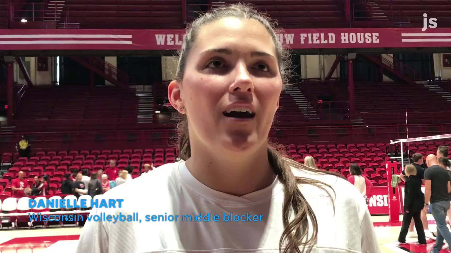 Wisconsin volleyball plays Red-White scrimmage