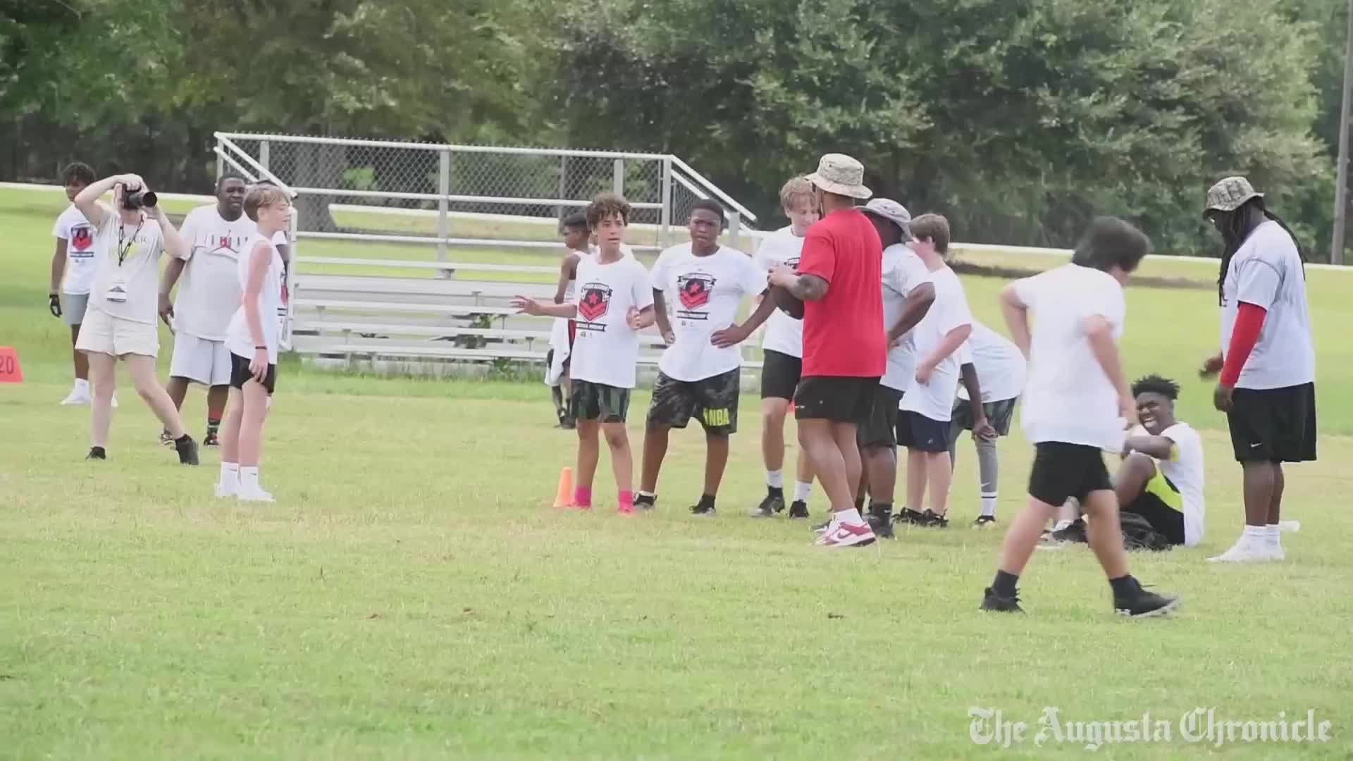 Falcons running back hosts youth football camp at Fort Gordon