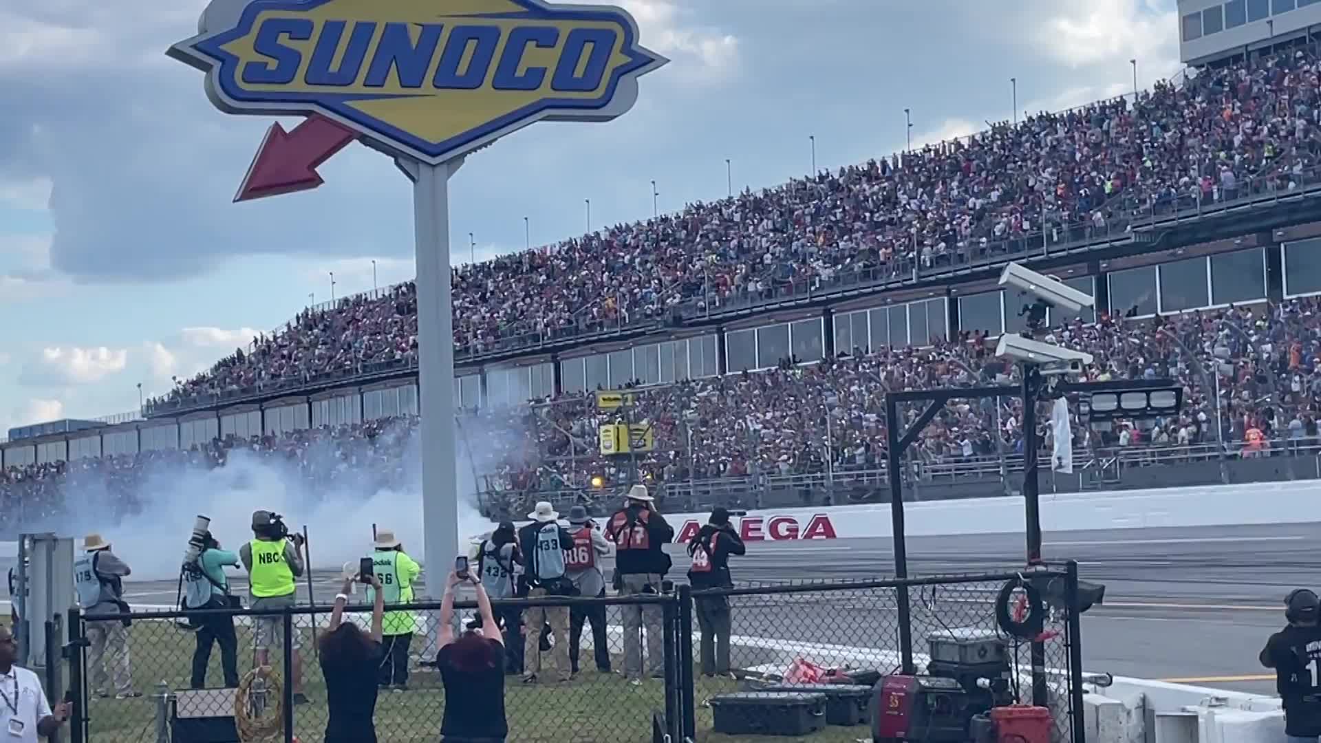 WATCH Ryan Blaney does a burnout after winning the YellaWood 500 Talladega NASCAR race