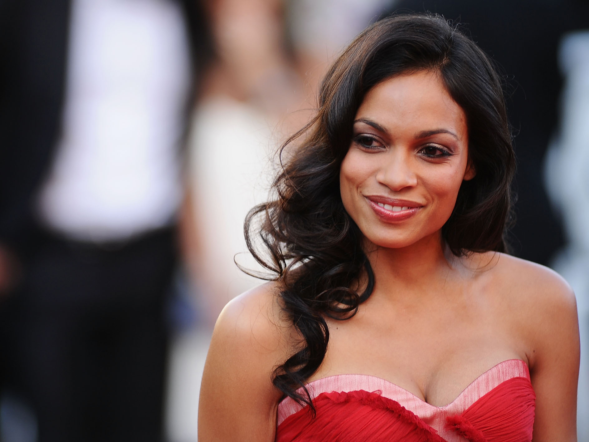 Dawson leaked rosario Rosario Dawson