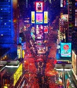 The Best New Year&#039;s Eve Hotel Party in New York&#039;s Times Square