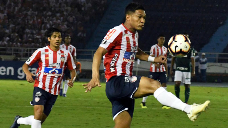 Matías Fernández Teo Gutiérrez Junior Palmeiras Copa Libertadores 2019