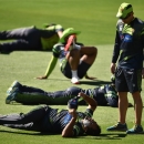 Pakistan's cricketers warm up before a training session, ahead of their next Cricket World Cup Pool B match, vs Ireland, at the Adelaide Oval, on March 14, 2015 (AFP Photo/Peter Parks)