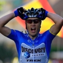 Tom Danielson celebrates as he cycles past the finish line of the 17th stage of the Tour of Spain cycling race between Adra and Granada September 13, 2006. REUTERS/Victor Fraile