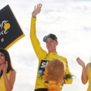 Cycling - Tour de France cycling race - The 113-km (70,4 miles) Stage 21 from Chantilly to Paris, France - 24/07/2016  - Yellow jersey leader and overall winner Team Sky rider Chris Froome of Britain celebrates on the podium.     REUTERS/Pascal Rossignol