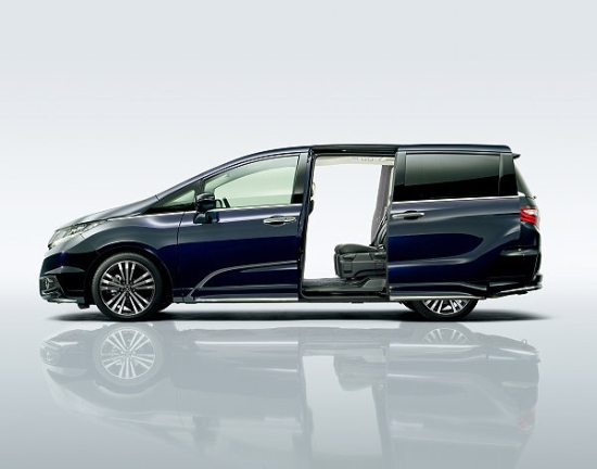 HONDA Odyssey登台有望，2015年力戰TOYOTA Previa！