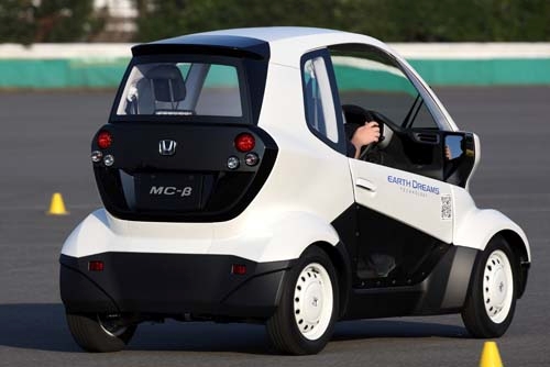 未來電動通勤車Honda MC-β