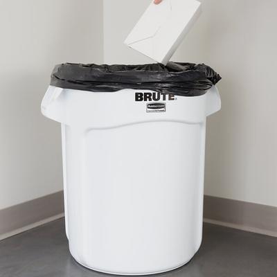 Rubbermaid BRUTE 20 Gallon / 320 Cup White Round Ingredient Storage Bin  with Lid