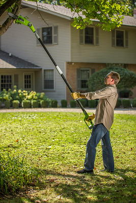 Earthwise 20V Cordless Lithium 20 Pole Hedge Trimmer