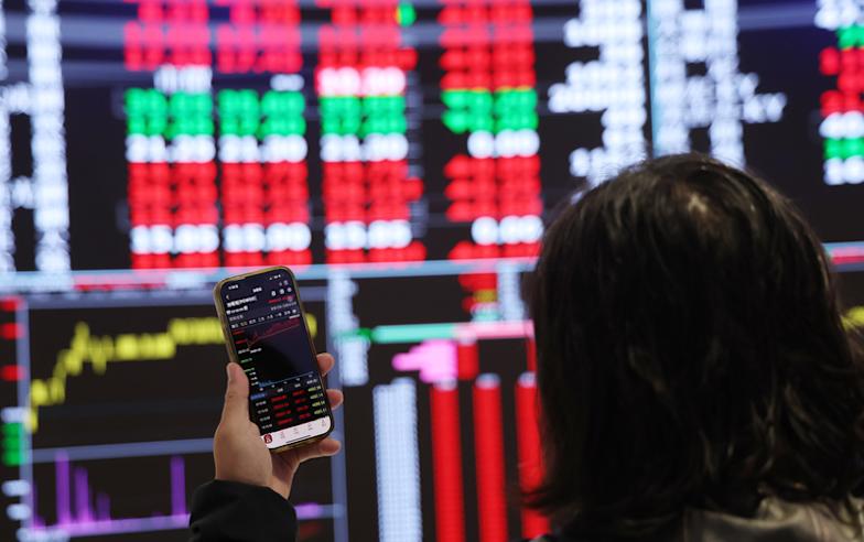 【本日焦點】股民今年平均賺149萬 扣掉台積獲利近60萬／共軍大規模環台軍演 國際反應一覽／瞞天過海大劫案 德銀行金庫遭鑽洞損失11億