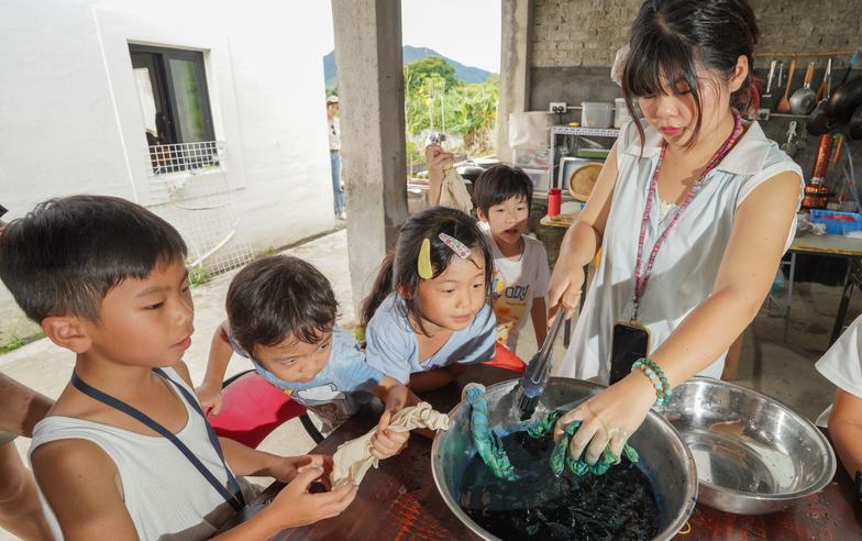 【夏日親子樂】種植 x 紥染 x 自製香薰油　田園 playgroup 培養土地關懷