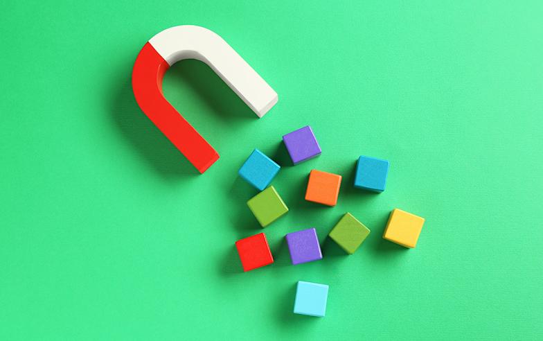 把AI、收益與新興市場，聰明收進同一檔