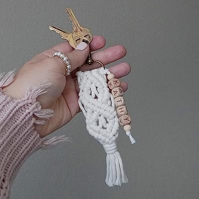 Macrame Daisy Flower Keychain Boho Handmade Charms Tassel Accessories for  Car Key Purse Backpack Gift for Party Favors Bridal Shower Gift for her