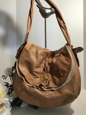 Juicy Couture Chestnut Chino Crossbody Bag Chain up Camera Shoulder Bag  Brown Gold Fancy Small Purse - Etsy