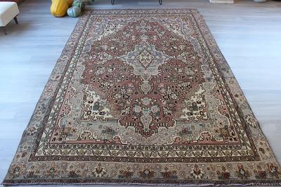 Vintage Turkish Small Rug, Wool Rug, Mini Carpet, Medallion