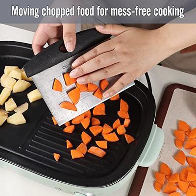 Multi-purpose Stainless Steel Bench Scraper & Chopper, Easy to Read Etched  Markings for Cuts, Quick & Easy Multi-use Dough Scraper, Dough Cutter &  Pastry Scraper 