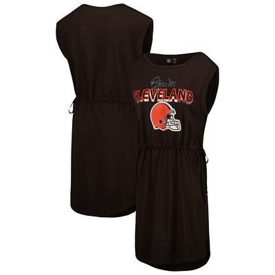 Women's G-III 4Her by Carl Banks White Cleveland Browns Heart Graphic  T-Shirt