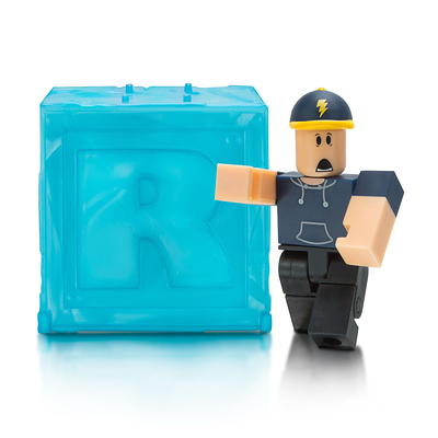 Roblox Action Collection - Jailbreak: Aerial Enforcer Figure Pack [Includes  Exclusive Virtual Item]