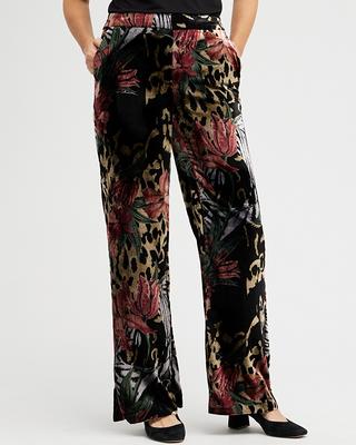 Women's Velvet Print Wide Leg Pants in Black & Red Print size 6