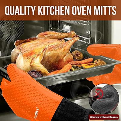 Kitchen Oven Glove,High Heat Resistant 550 Degree Extra Long Oven Mitts and  Potholder with Non-Slip Silicone Surface for Cooking Baking Grilling