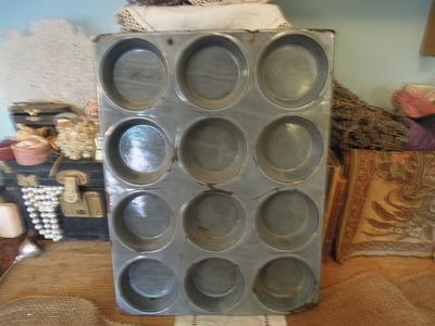 Vintage Enamel 12 Hole Muffin Pan/ Antique Gray Enamelware