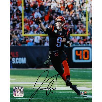 Joe Burrow Cincinnati Bengals Unsigned White Jersey Photograph