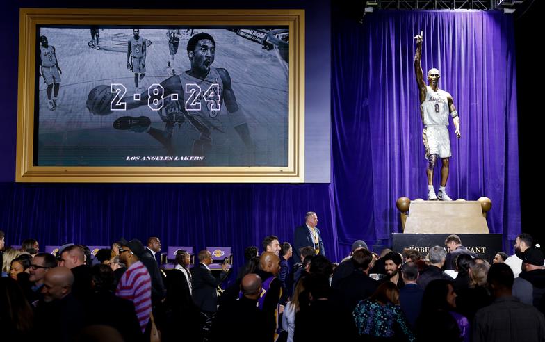 NBA》Kobe將有3座雕像！首座靈感來自81分經典戰役，而且是Kobe本人欽點