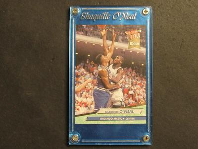 Shaquille O'Neal Los Angeles Lakers Unsigned Hardwood Classics Two-Handed Slam Photograph