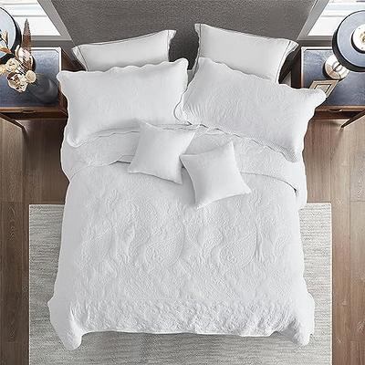 Buy Reversible Thick Cotton Bedsheets With 2 Pillow Covers