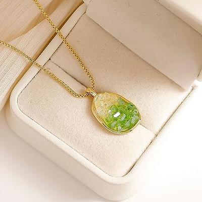 PNYFIL Gold Pendant Necklace for Women Trendy Green Gem Necklaces Cute  Necklace for Teen Girls Dainty Aesthetic Preppy Jewelry Stuff for Women  Girls - Yahoo Shopping