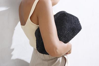 Raffia Clutch in Natural