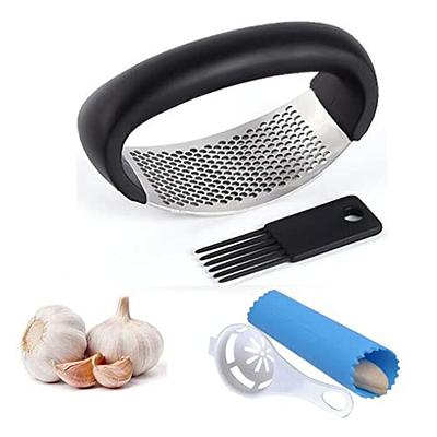 Zulay Garlic Press Rocker Set - Stainless Steel Garlic Mincer With Silicone  Peeler & Scraper - Comfortable Grip Garlic Crusher - Garlic Chopper for