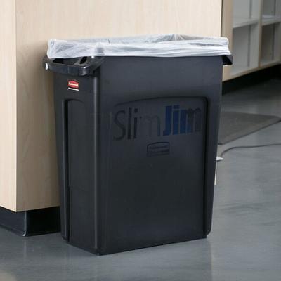 Rubbermaid 2026695 52 Qt. / 13 Gallon Slim Jim Under-Counter