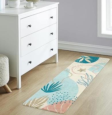 Lukinbox Bathroom Runner Rug - Green Leaf Washable Bath Rug, Non-Slip Soft  Velvet Bath Mats Cute Extra-Long Area Rug for Bathroom Bedroom Living Room