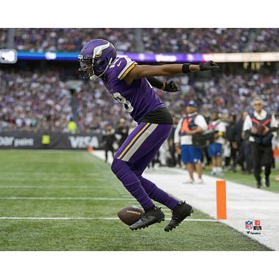 Justin Jefferson Minnesota Vikings Unsigned Celebrates a Touchdown with the  Griddy Photograph - Yahoo Shopping