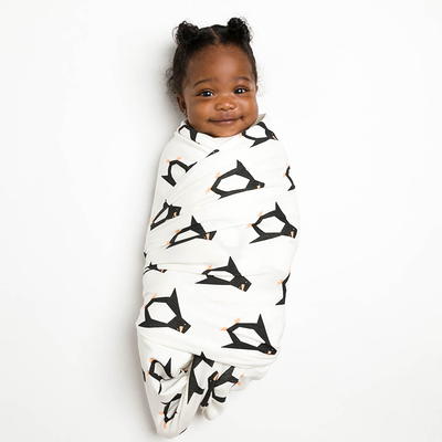 Moon and Back by Hanna Andersson Unisex Babies' Organic Holiday