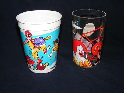Lot 2 Mcdonald's Plastic Cups, Kids Cups, Childs Cups, Drinking Cups, Milk  Cups, Milk Glass, Drinking Glass, Ronald Mcdonald Cup, 