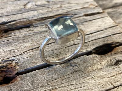 Dainty Blue Ring - Silver