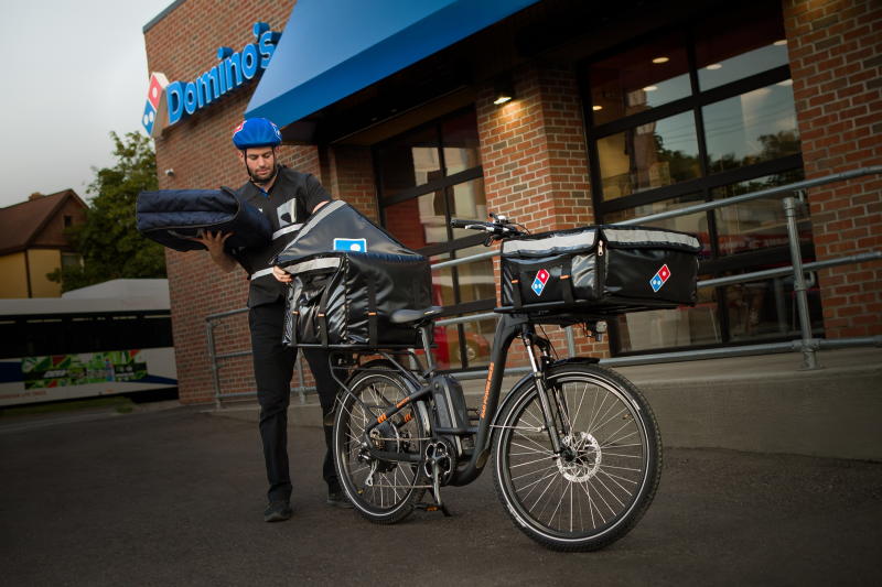 domino's pizza delivery bike