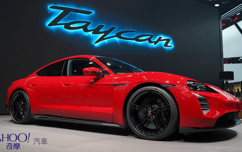 【2019法蘭克福車展】以純電性能展現猛暴駕馭！Porsche Taycan發表後首亮相展演！