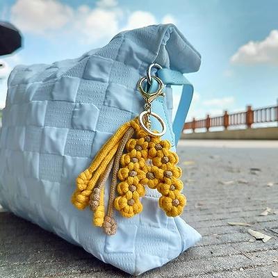 Suweibuke Cute Beige Key Chains for Women Girls, Initial Letter Keychains  with White Tassel, Charms for Key Handbags Backpacks (M) - Yahoo Shopping