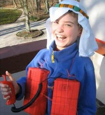 inappropriate-halloween-costumes-10.jpg.cf.jpg