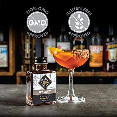 Strongwater Old Fashioned Craft Cocktail Mixer - Makes 32 Cocktails -  Handcrafted Old Fashioned Syrup with Bitters, Orange, Cherry & Organic  Demerara Sugar - Just Mix with Bourbon or Whiskey