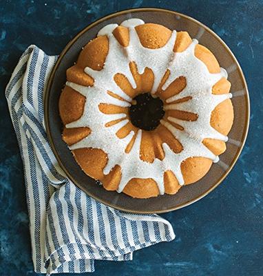 Nordic Ware Bundt Fancy Springform Pan with 2 Bottoms, 9 Inch