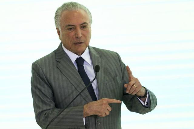 O presidente Michel Temer participa de cerimônia do Programa de Parcerias de Investimentos (PPI), o Avançar Parcerias, e lançamento dos editais da Ferrovia Norte-Sul, de 12 Aeroportos da quinta Rodada e de quatro terminais portuários.