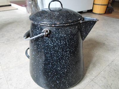 Vintage Oversized Enamel Pot with Lid