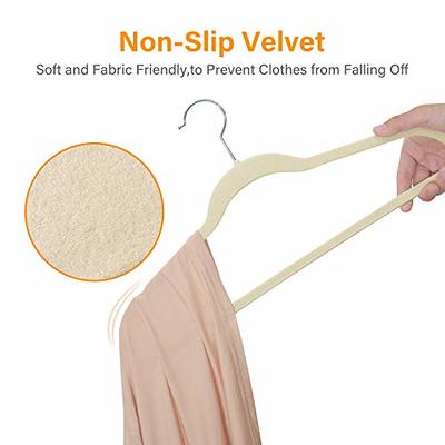 Home it USA 10-Pack Velvet Non-slip Grip Skirt/Pants Hanger (Off-white) in  the Hangers department at