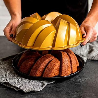 Nordic Ware 6 Cup Heritage Bundt Pan - Gold