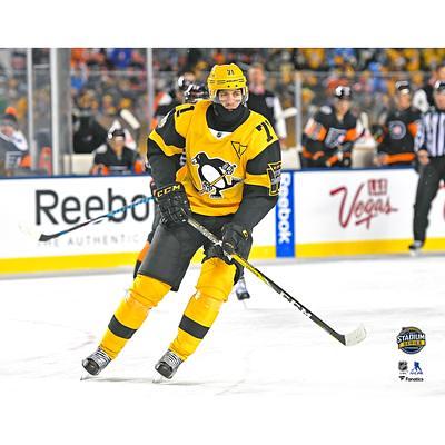 Sidney Crosby Pittsburgh Penguins Fanatics Authentic Unsigned 2016 Stanley Cup Champions Raising Photograph